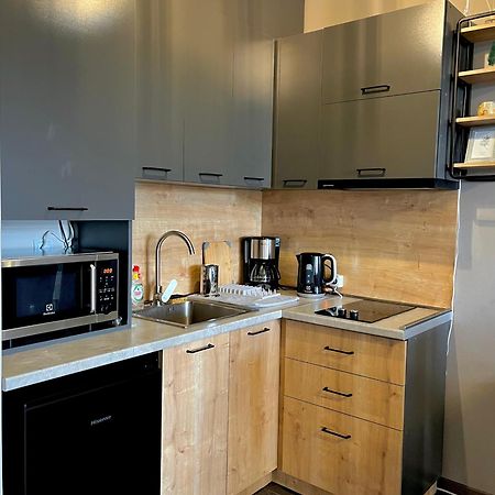 Monstera Leaf Appartment, Kechi House, ซากาดซอร์ ภายนอก รูปภาพ